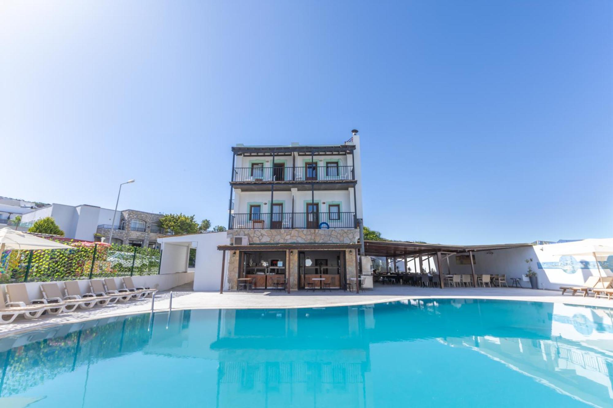 Salinas Beach Hotel Bodrum-Boutique Concept Gumbet Exterior photo