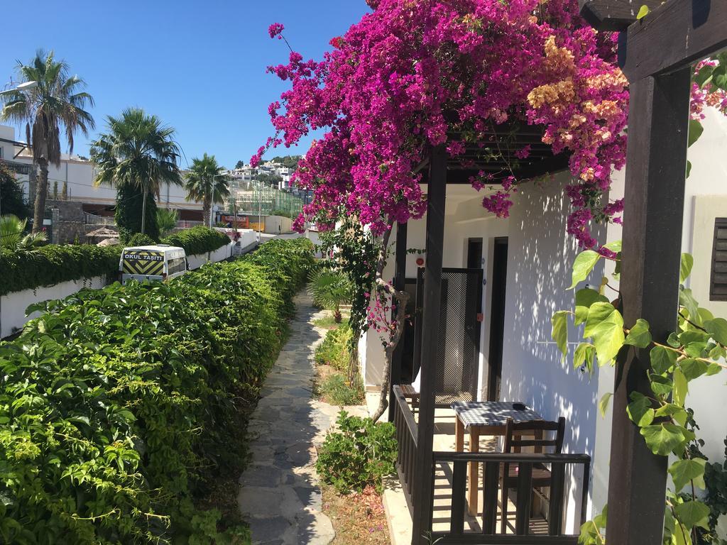 Salinas Beach Hotel Bodrum-Boutique Concept Gumbet Exterior photo