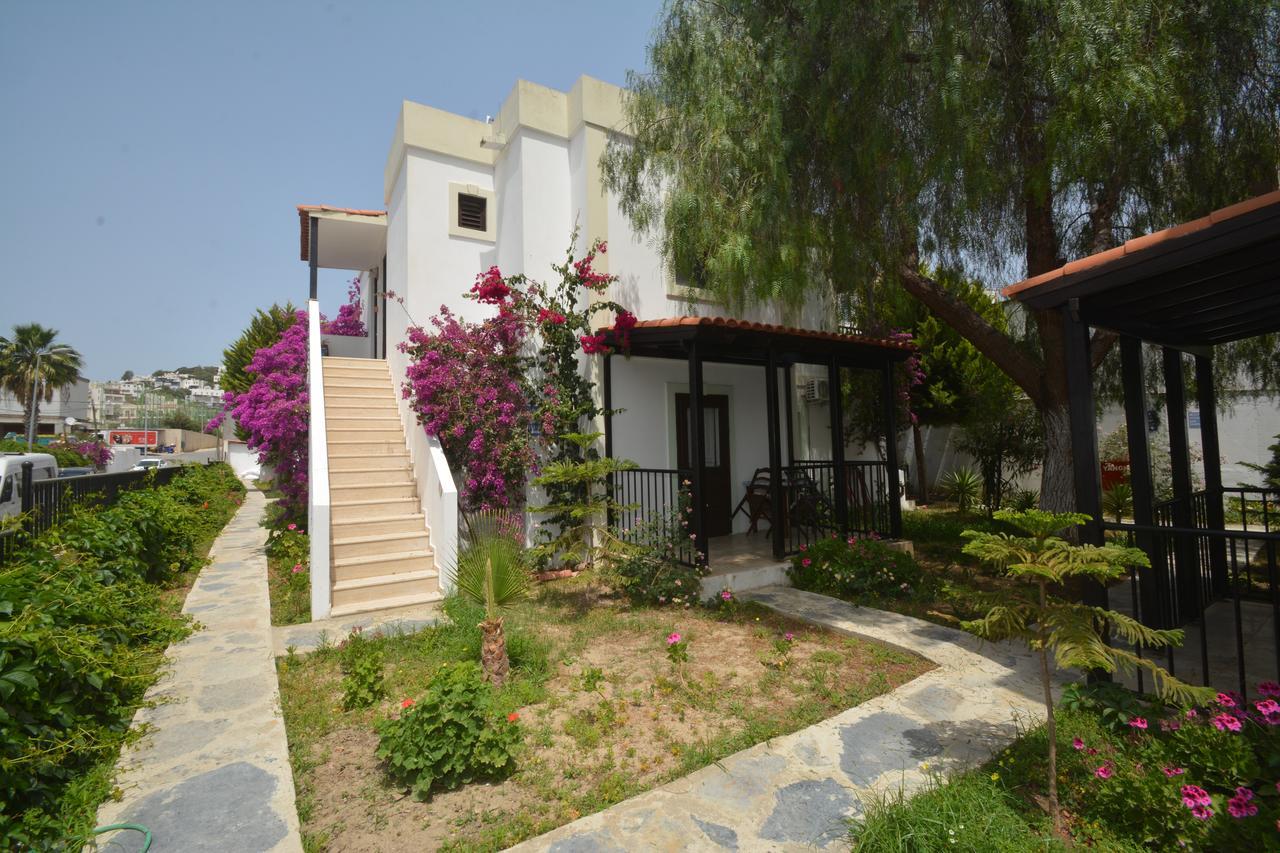 Salinas Beach Hotel Bodrum-Boutique Concept Gumbet Exterior photo