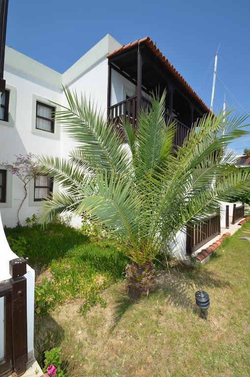 Salinas Beach Hotel Bodrum-Boutique Concept Gumbet Exterior photo